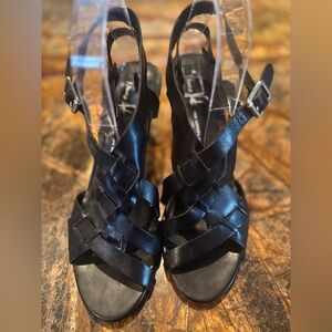 Franco Sarto Artist’s Collection Black Leather Strappy Heeled Sandals
